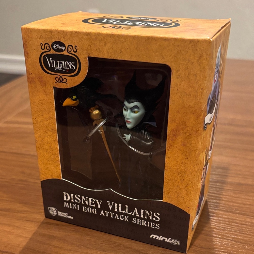 🌸 NIB Beast Kingdom Disney Villains Mini Egg Attack Maleficent Vinyl Figurine